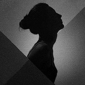 ceci n'est pas un être humain